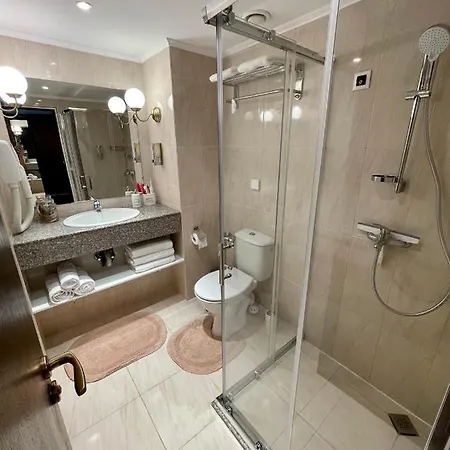 Royal - 5m To Pool, 100m To Slantchev Briag